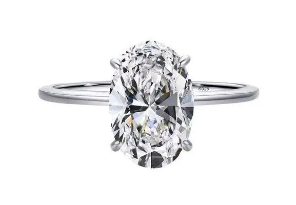 SIZE 5 925 Sterling Silver Oval Clear Zirconia 3CT Engagement Ring