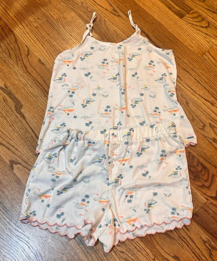 Rae Dunn Pajama Set Large Flamingo Beach Print Cami Shorts Scallop Trim Lounge