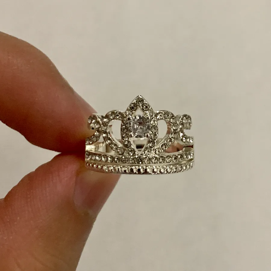 Diamond Crown Silver Plated Ring Size 7