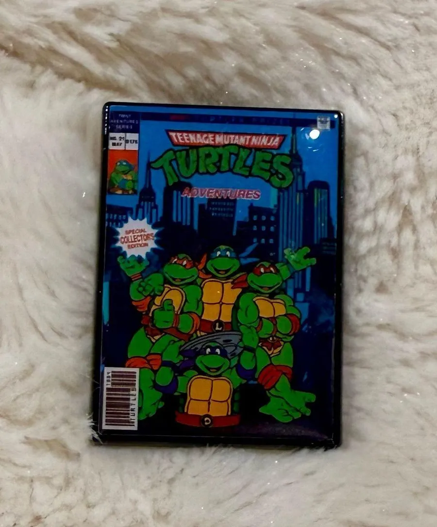 Teenage Mutant Ninja Turtles Comic Cover Blind Box Enamel Pin Blue