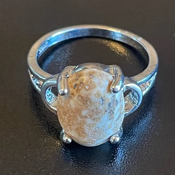 Brown potato gemstone ring size 8.5