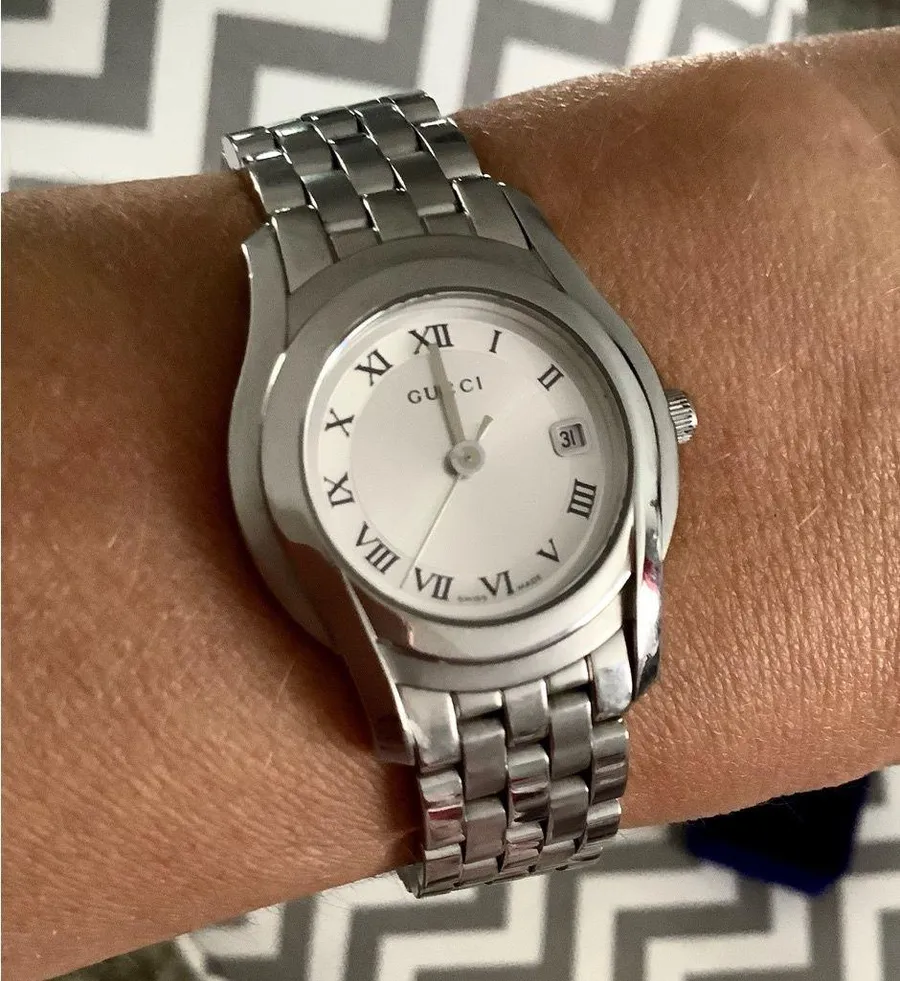 Ladies Gucci stainless steel watch 🔥