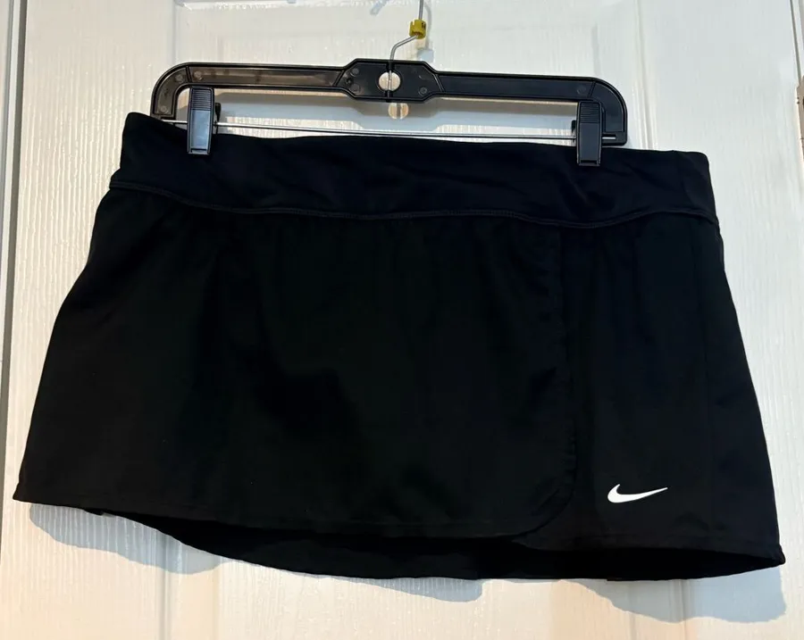 Nike Swim Skirt Women's XL Black - Athletic Skort-Boardskirt-swim