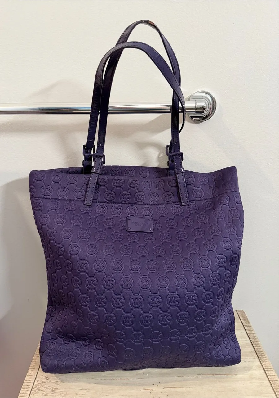 Michael Kors Jet Set Neoprene Tote