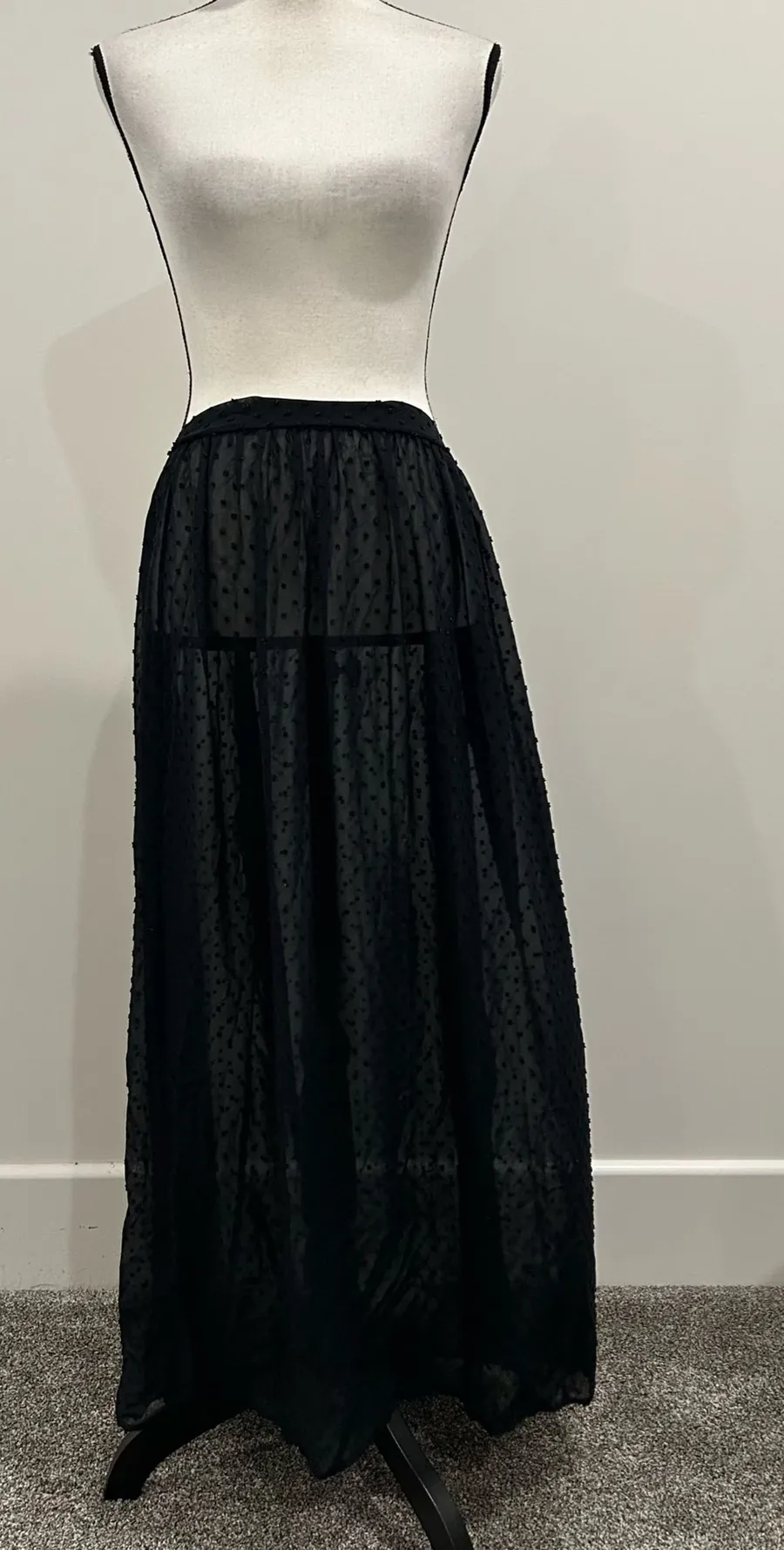 Time & Tru Swiss Dot Sarong