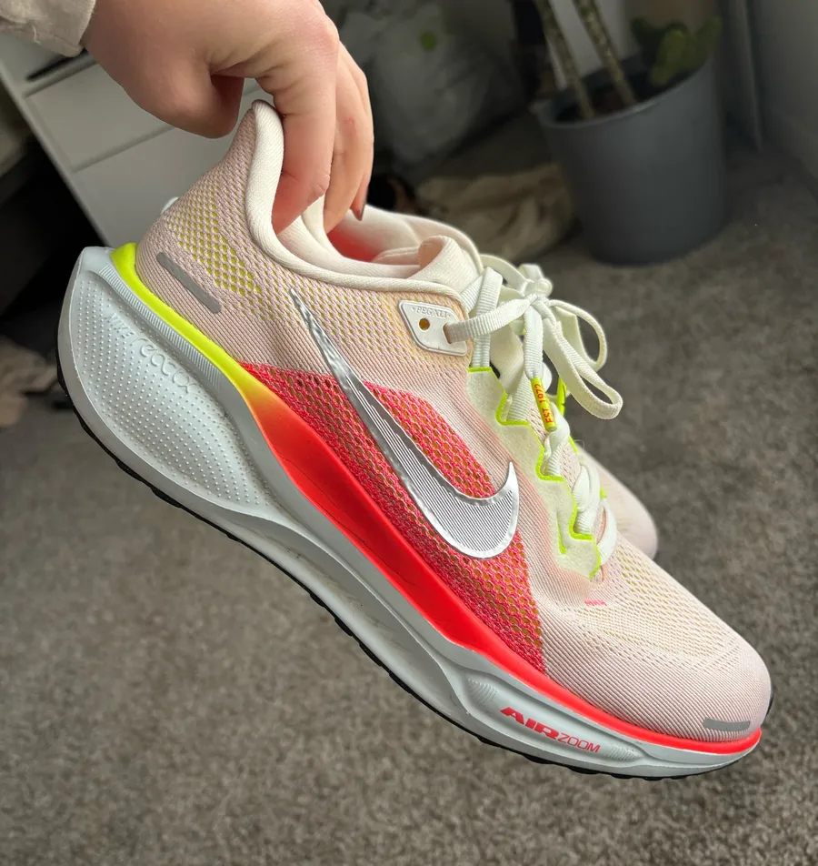 Nike Zoom Air Pegasus Running Shoes