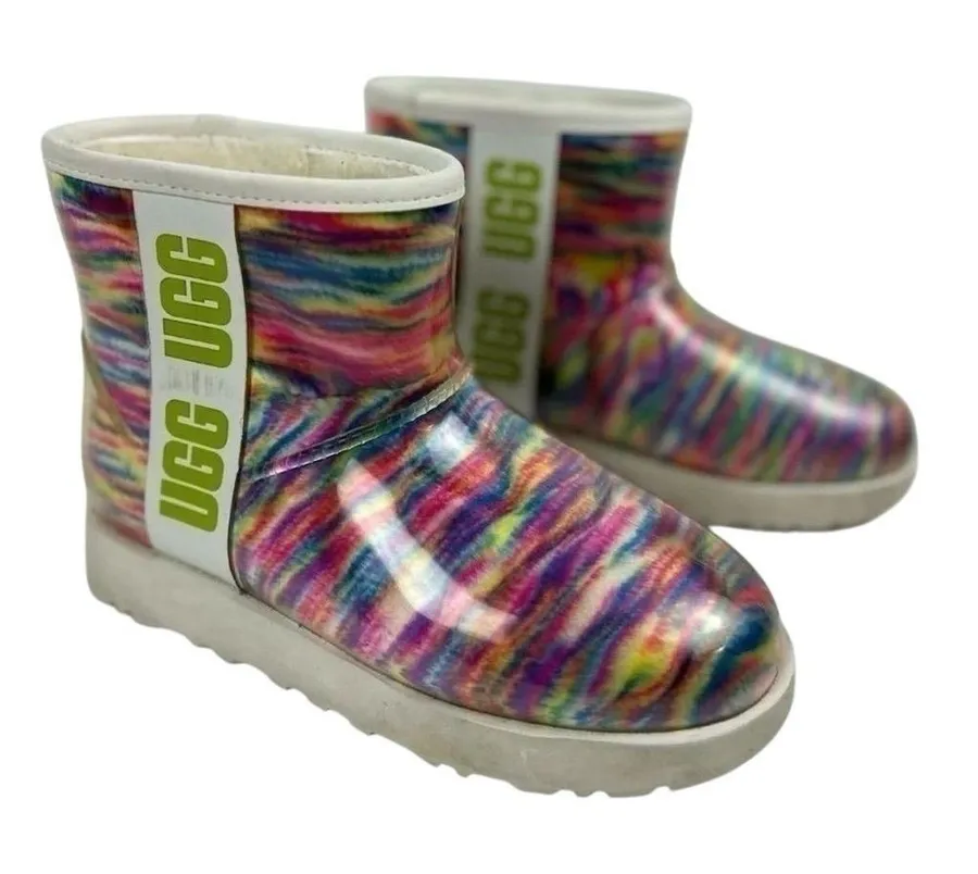 Ugg Women's Classic Clear Mini Pixelate Boot Size 5