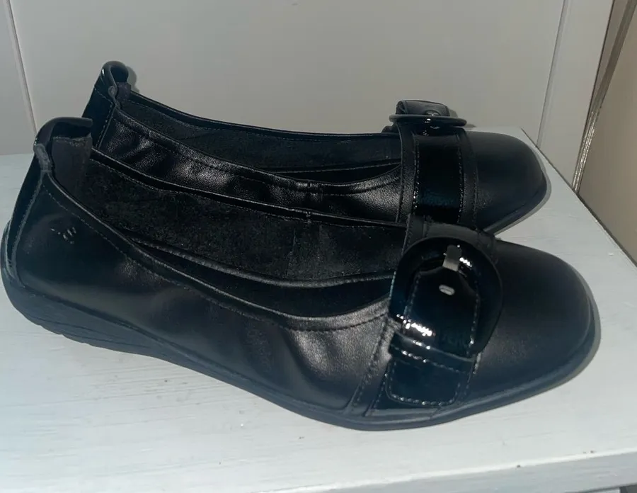 Josef Seibel Classic Black Women's Buckle Ballet Flats Size 6