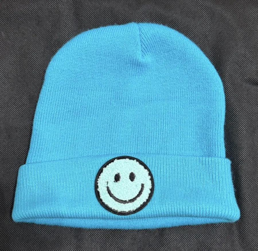 Smile Face Beanie Hats unisex Knit Soft Cuffed Stretchy Beanie Hat