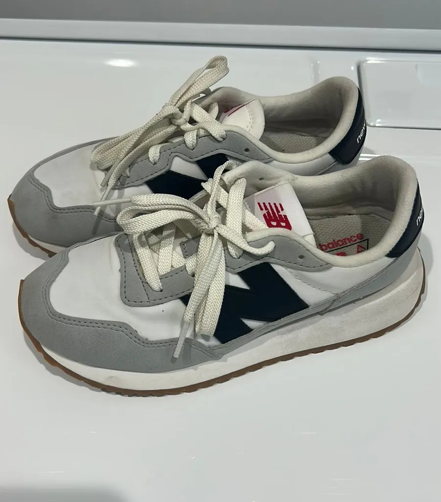 New Balance Sneakers