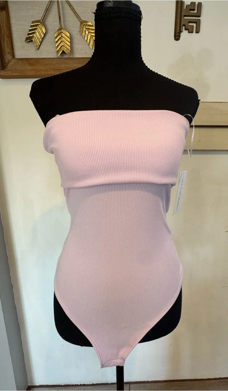 Seamless Strapless Ribbed Bandeau Bodysuit - Light Pink