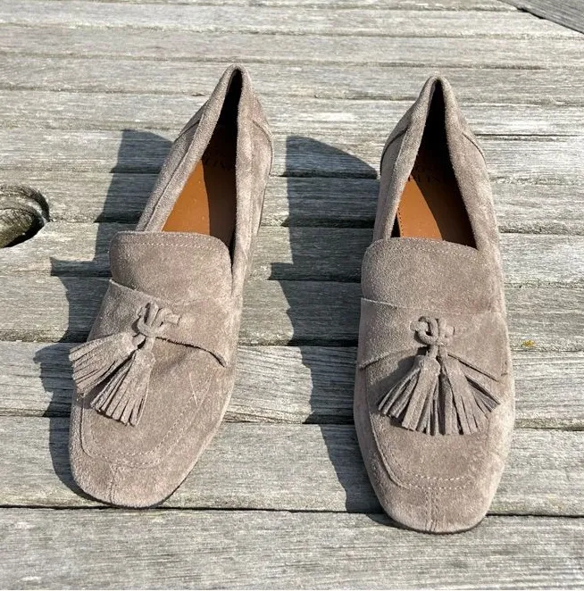 Donald Pliner Kressida Loafer Pump in grey size 6 Gray