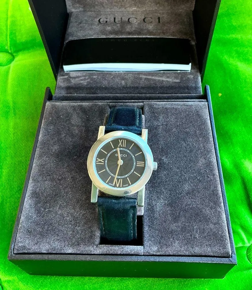 AUTHENTIC GUCCI DRESS watch🔥🔥🔥