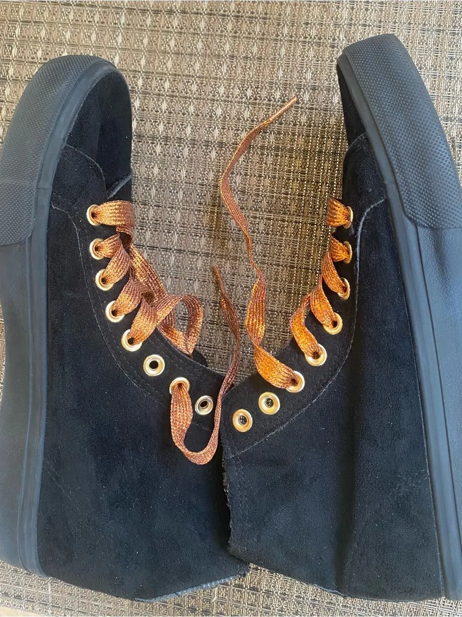 Women’s Black Suede Sneakers with Metallic Laces. Size 7