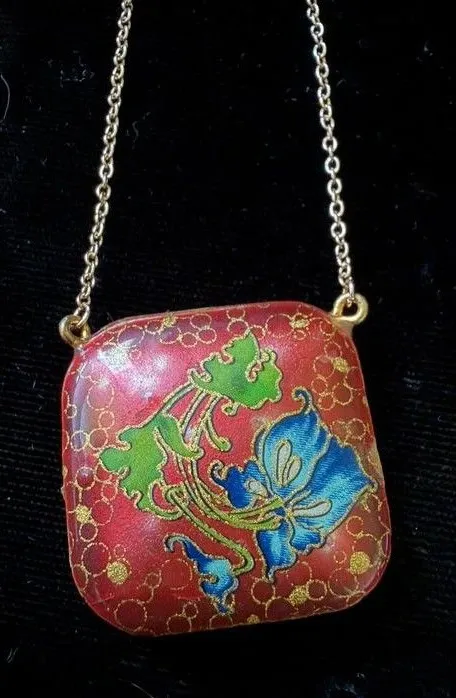 Vintage Red Cloisonné Enamel Floral Pendant Necklace