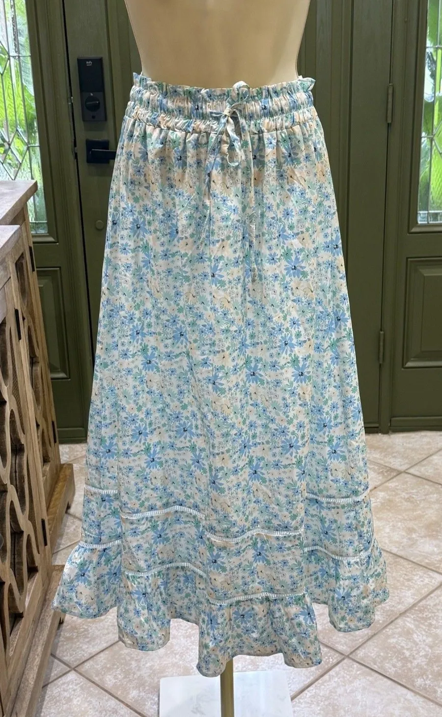 NWT Light Blue Floral Maxi Skirt – Size Small (S)