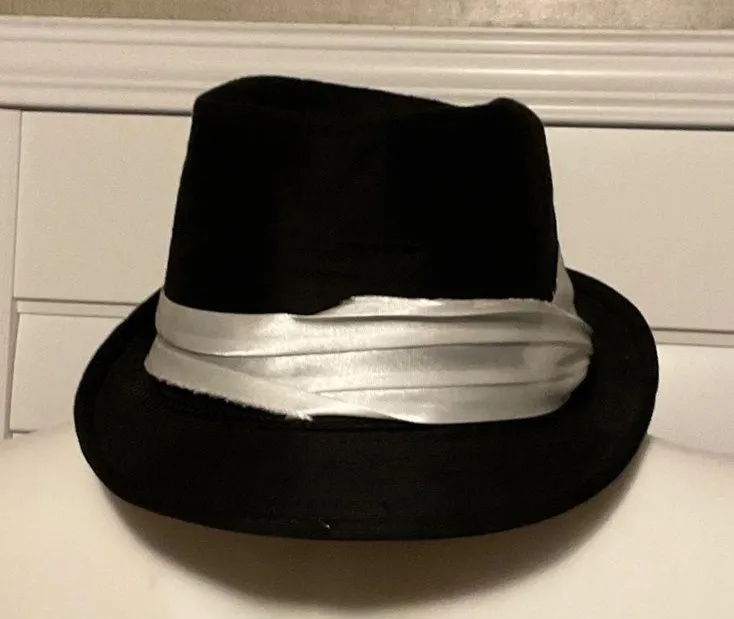 Elegant Black Fedora with Silver Band