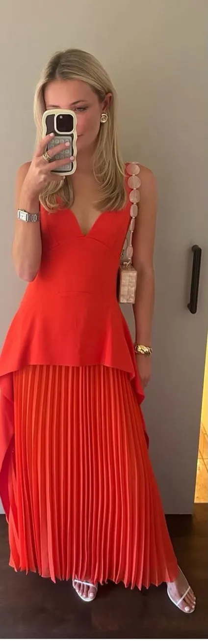 NWT Sequoia Pleated Combo Sleeveless V