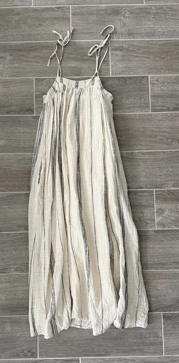 Abercrombie & Fitch Light Cream & Navy Striped Tie-Shoulder Maxi Dress