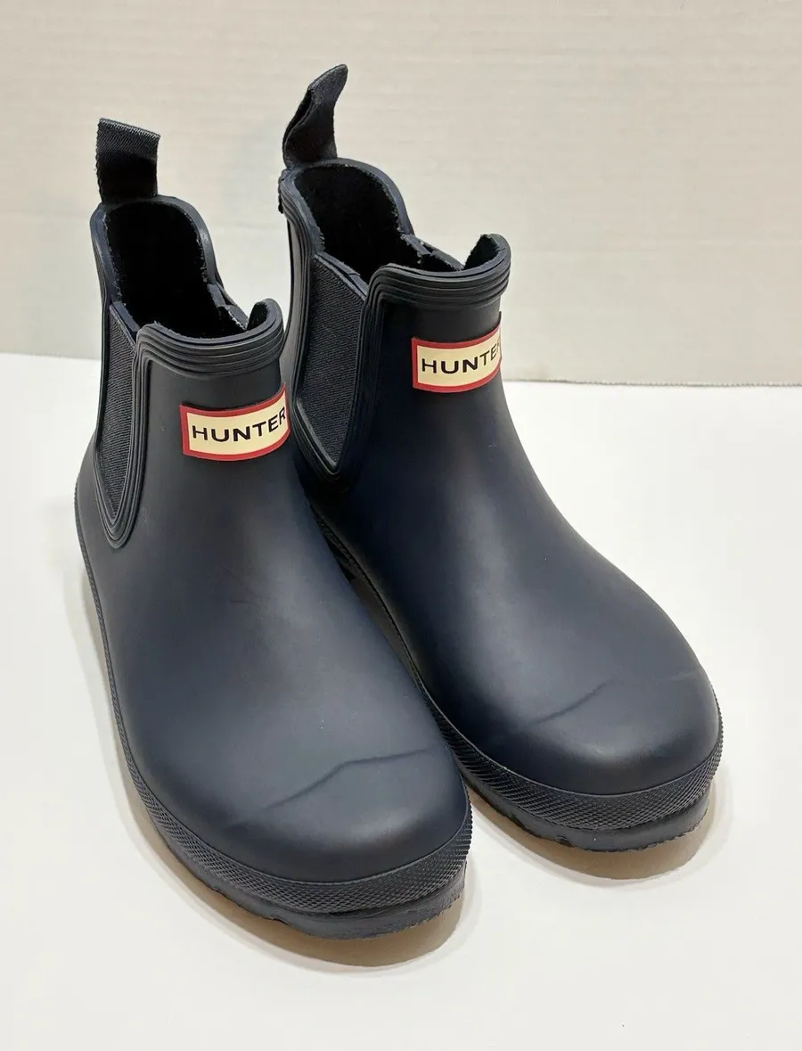 HUNTER Women's Original Chelsea Ankle Rain Boots Navy Size 6 Gorpcore