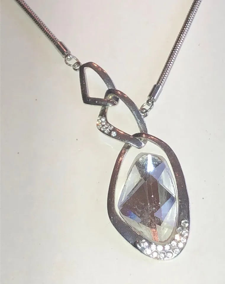 Silver Tone Chunky Boho Crystal Pendant Necklace