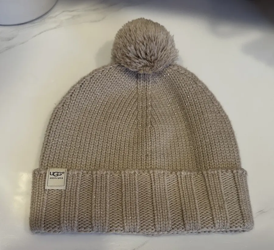 UGG Australia Winter Hat Pom Beanie Beige Metallic Wool Blend Women’s One Size