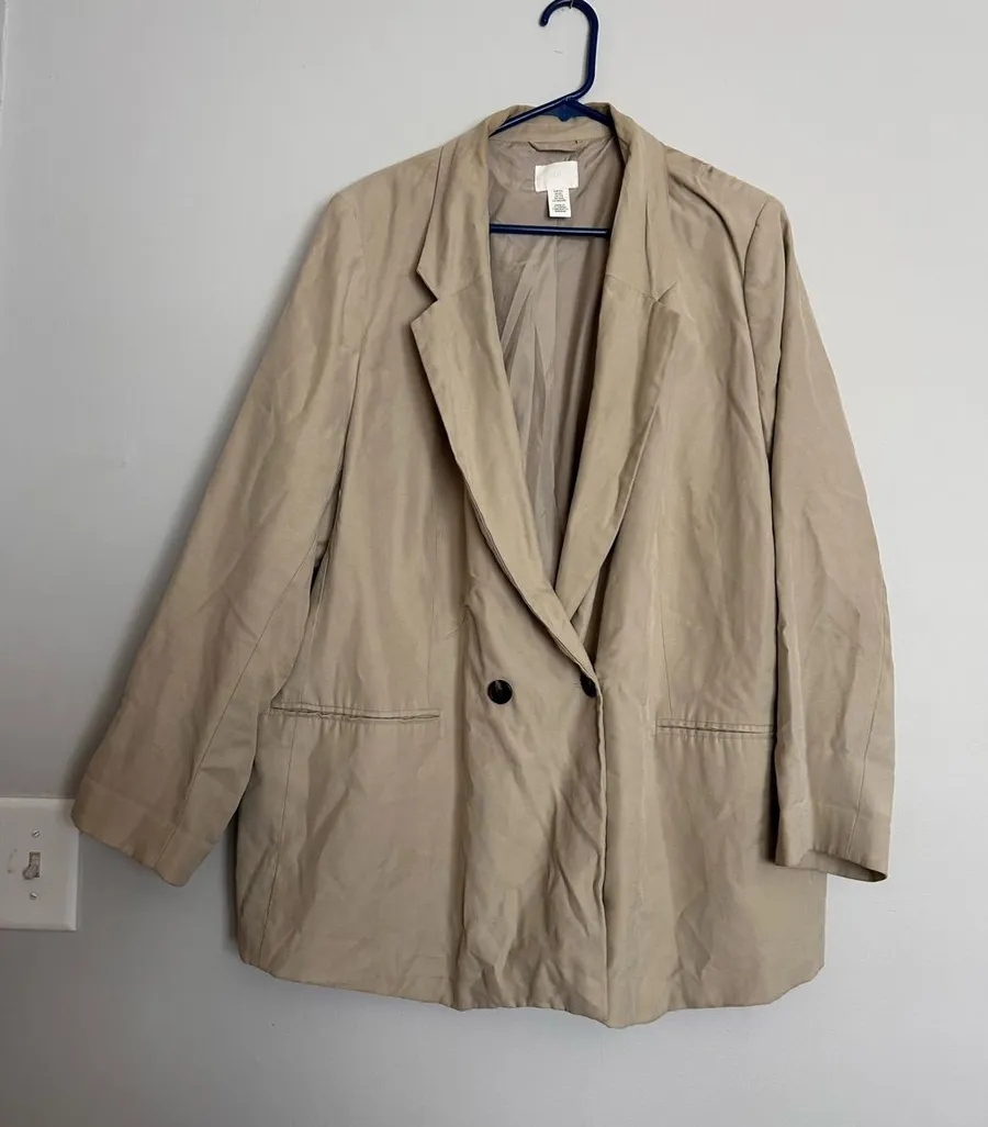 H&M Beige Double-Breasted women’s Blazer Jacket Sz xxl