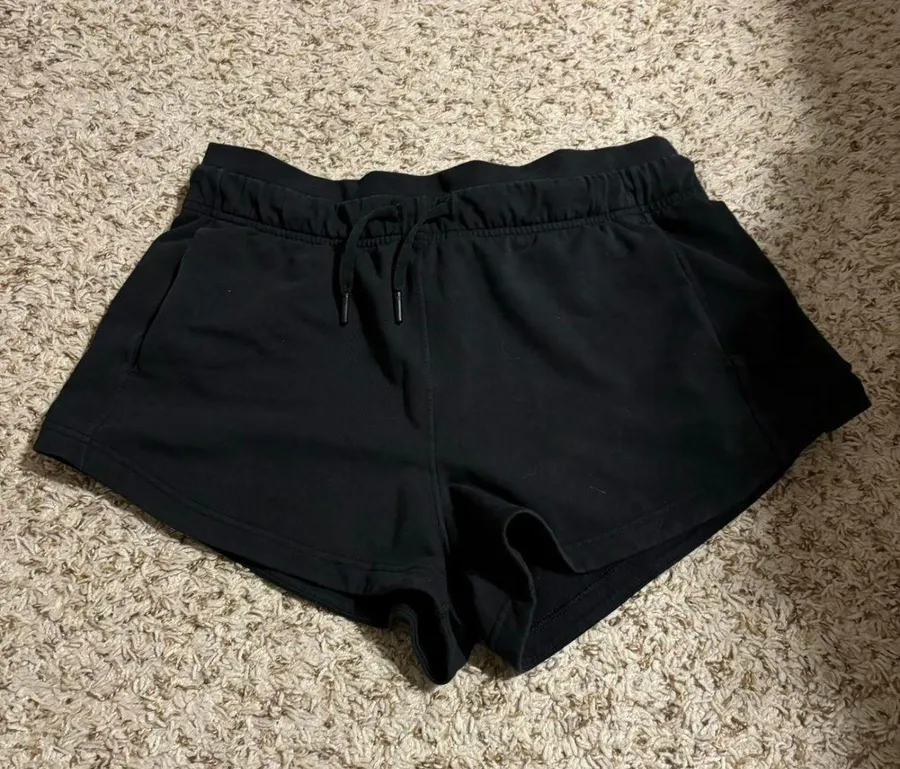 size 10 shorts