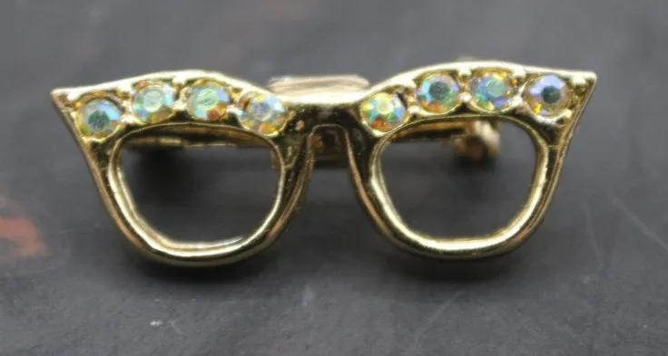 Opalescent Rhinestone Glasses Pin Brooch Retro Style 1.25" Gold