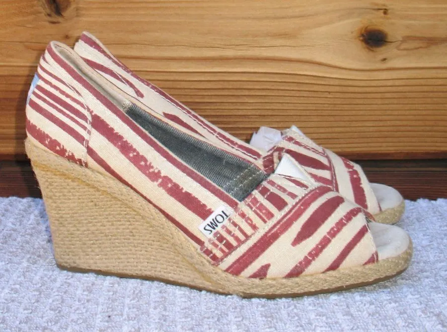 Toms Espadrille Wedges