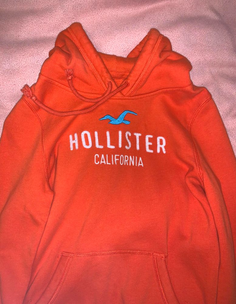 hollister orange hoodie