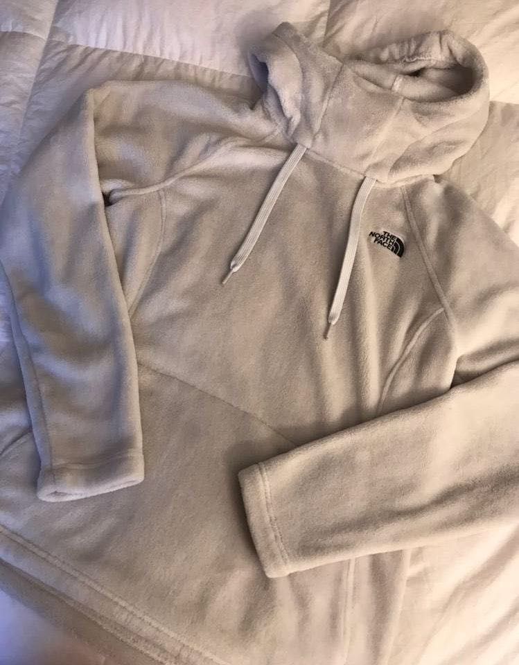 north face fuzzy sweatshirt