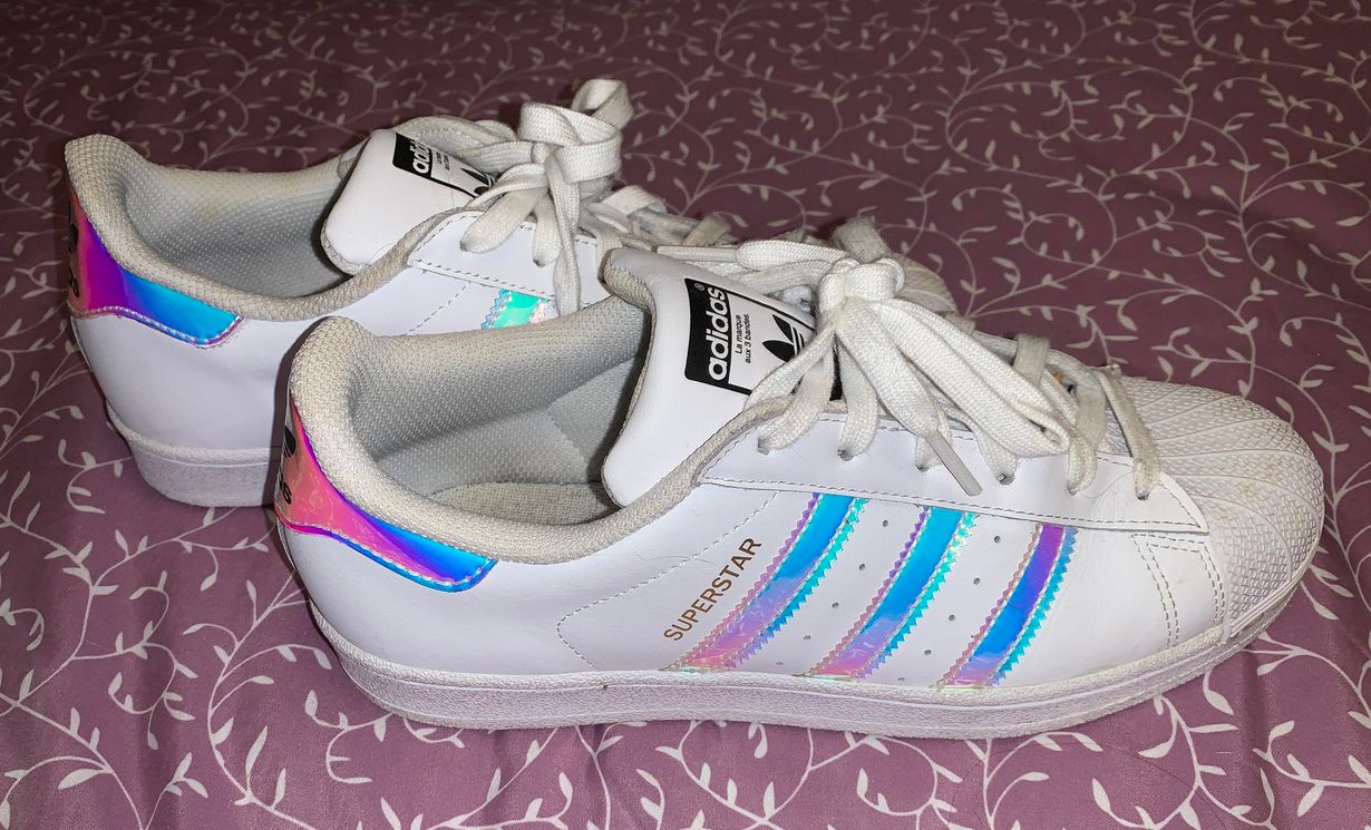 adidas superstar holographic