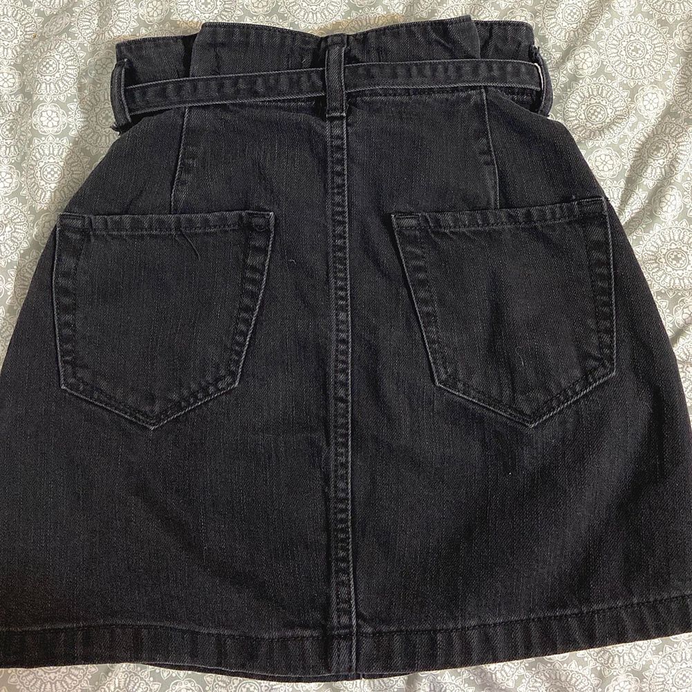 hollister black jean skirt