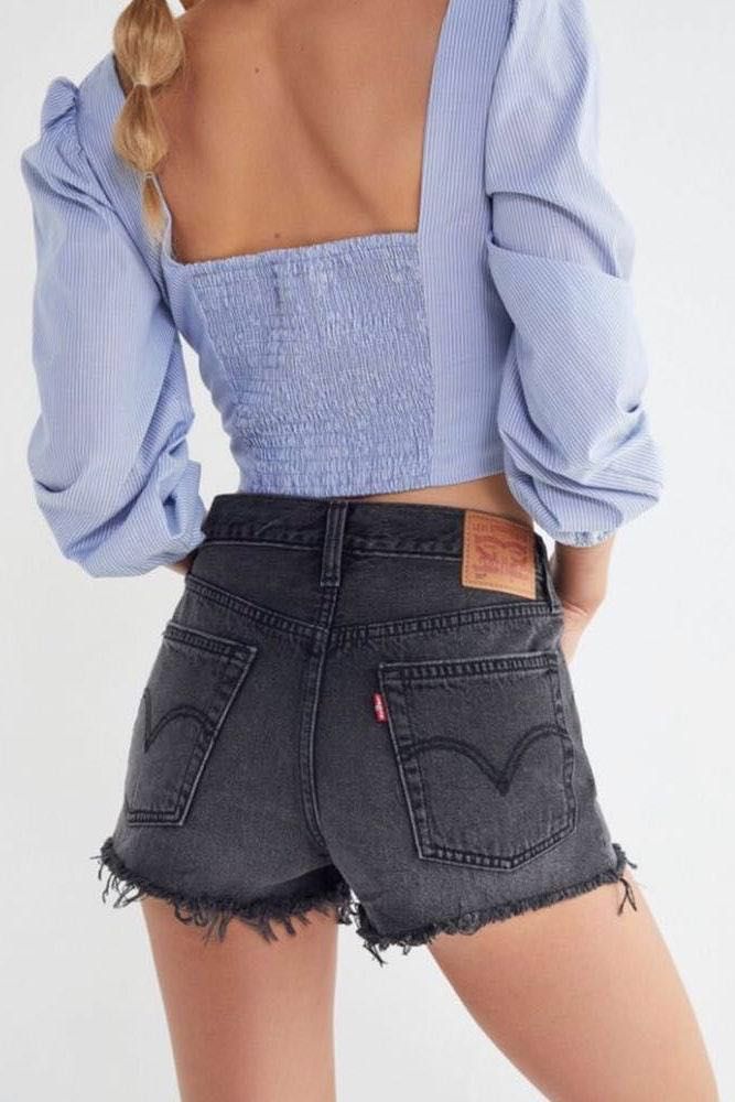 levi's mid rise denim shorts