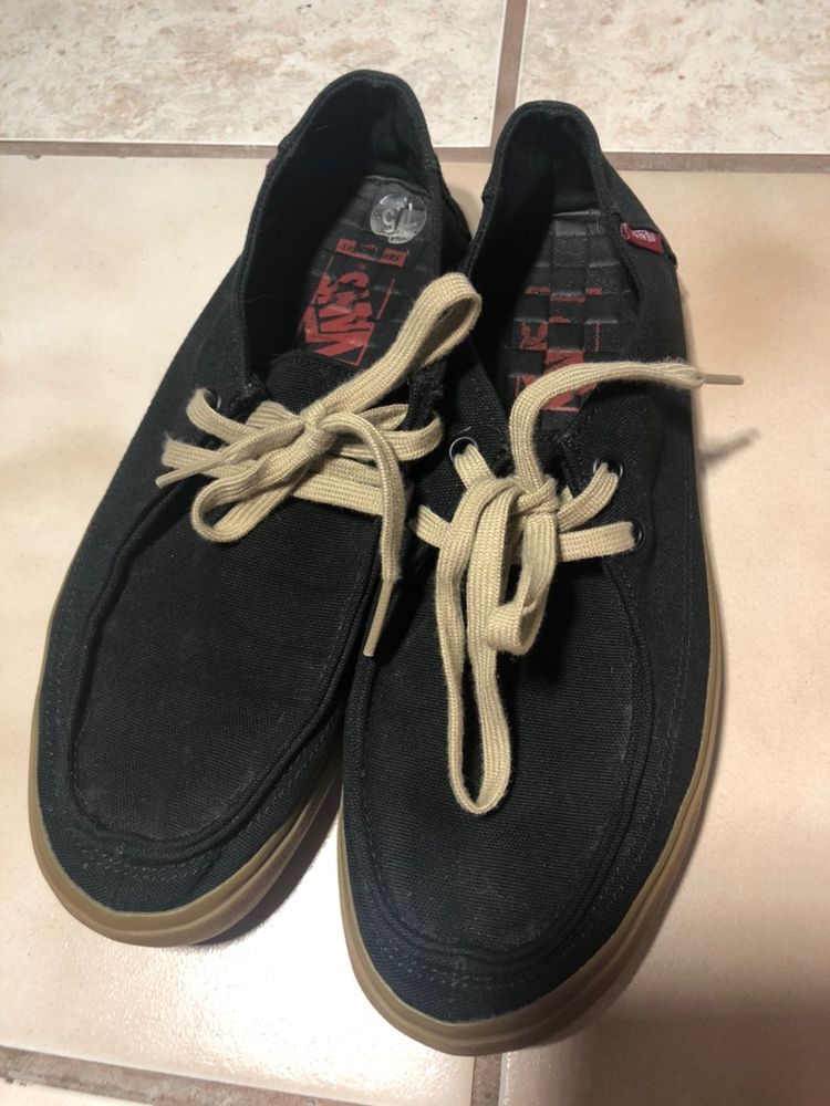 black and tan vans