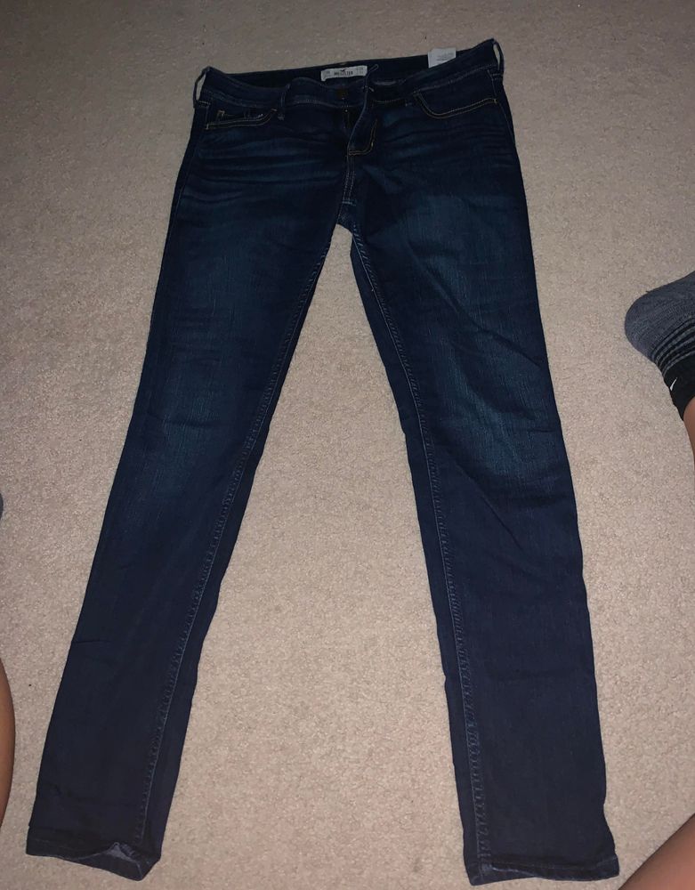 size 9 hollister jeans