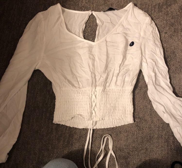 hollister peasant top