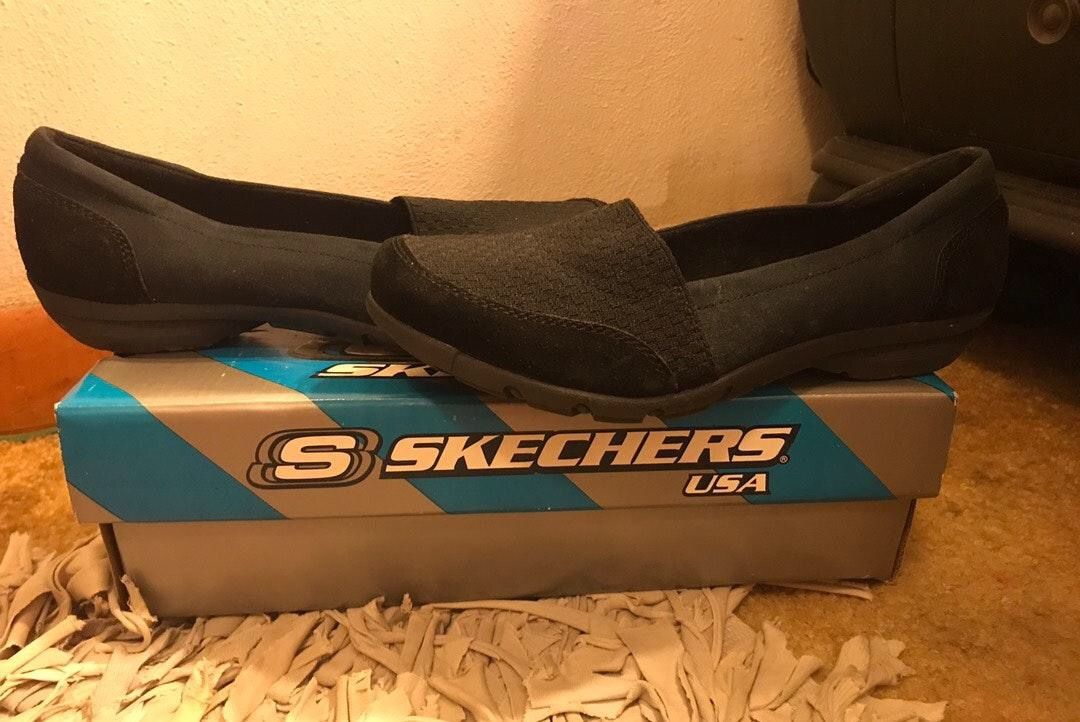 skechers comfort fit memory foam