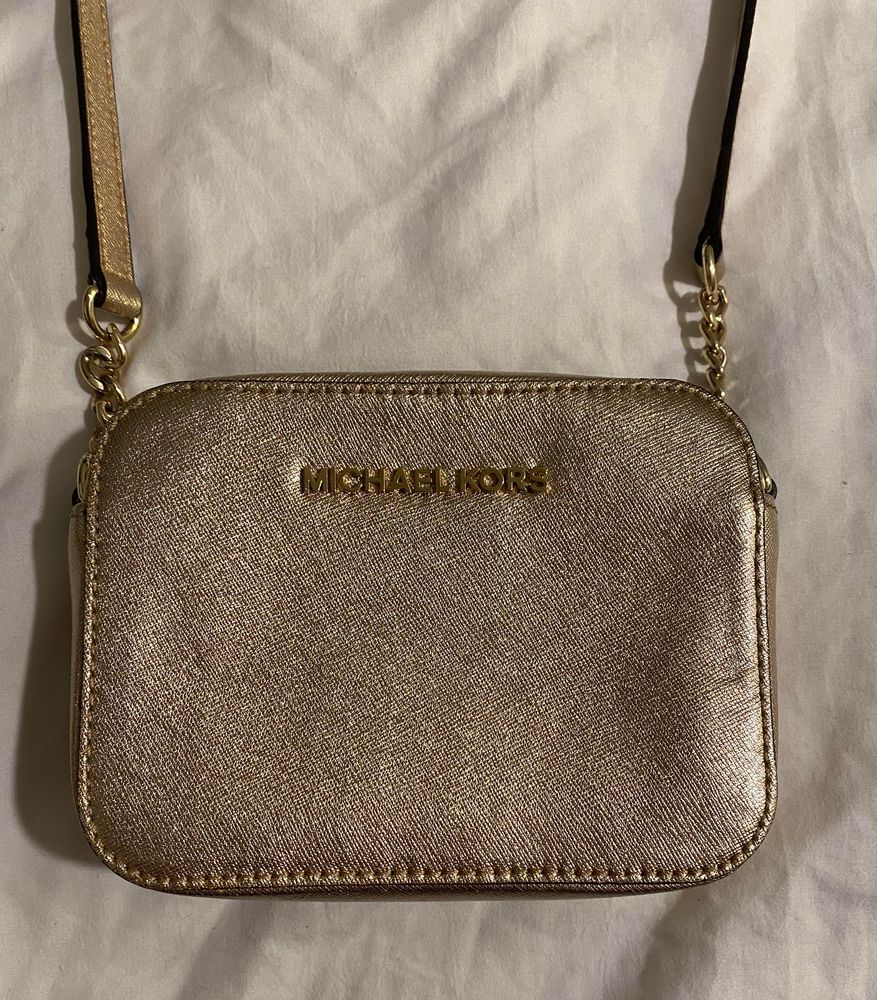 michael kors body purse