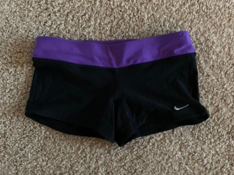 nike spandex shorts