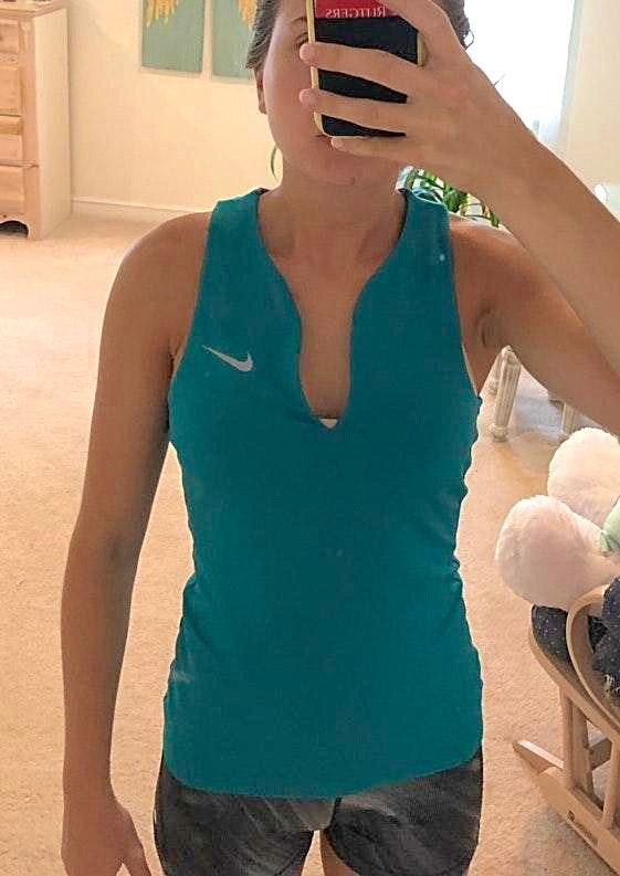 nike v neck tank top