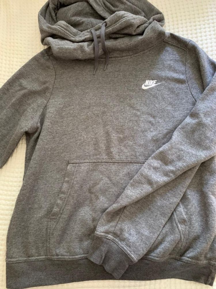 nike hoodie with long neck