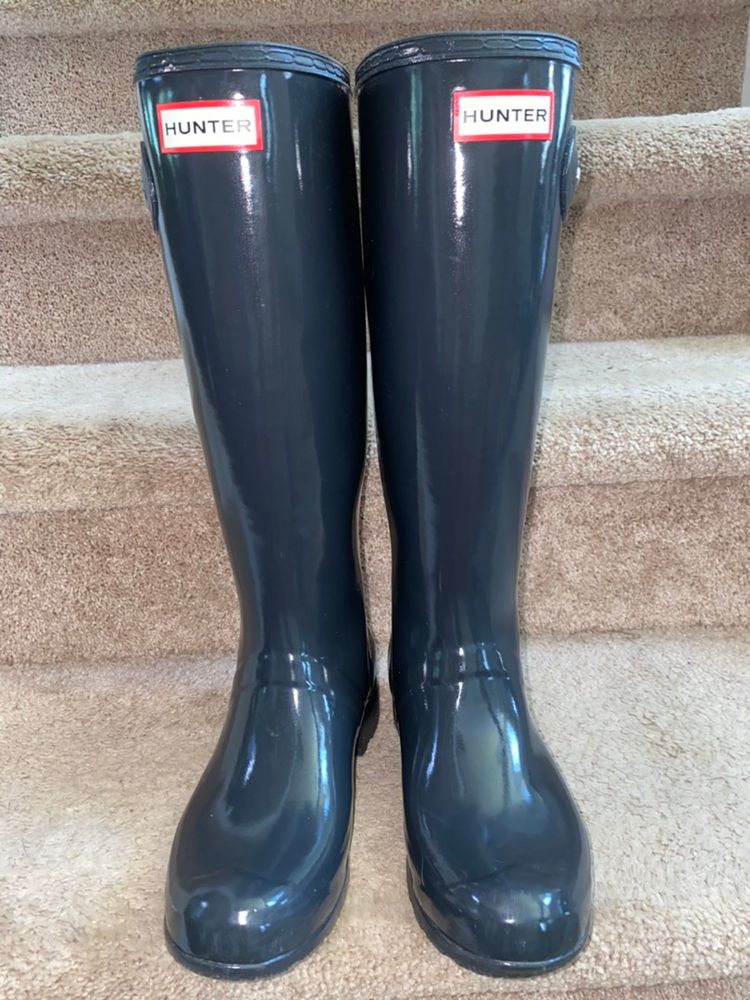 Hunter Boots And Tall Socks Curtsy