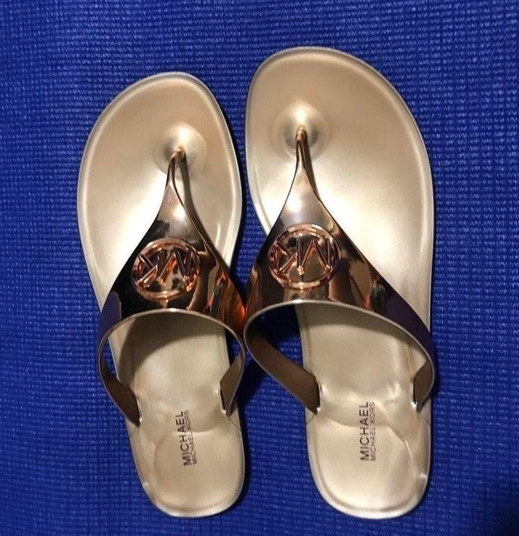 michael kors flip flops rose gold