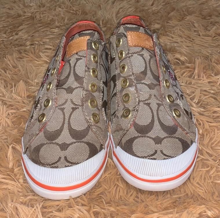 coach signature tennis shoes