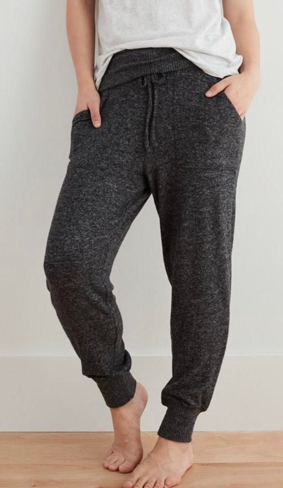 aerie black joggers