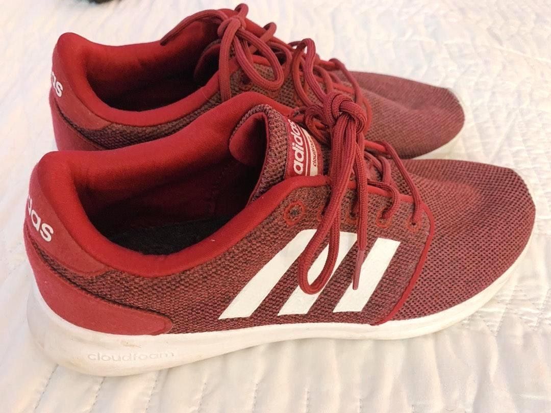 burgundy color tennis shoes