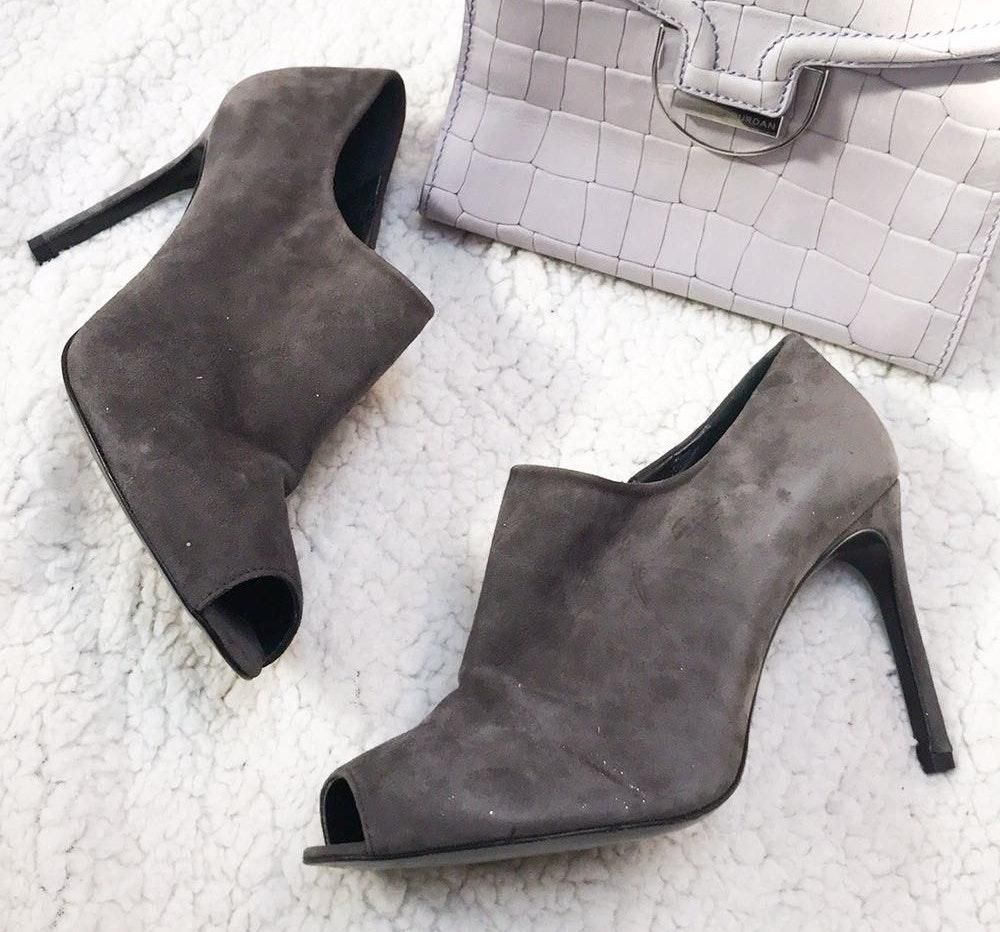 stuart weitzman peep toe booties