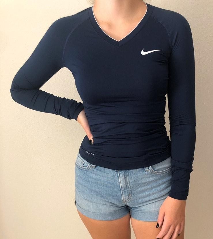 nike under shirt